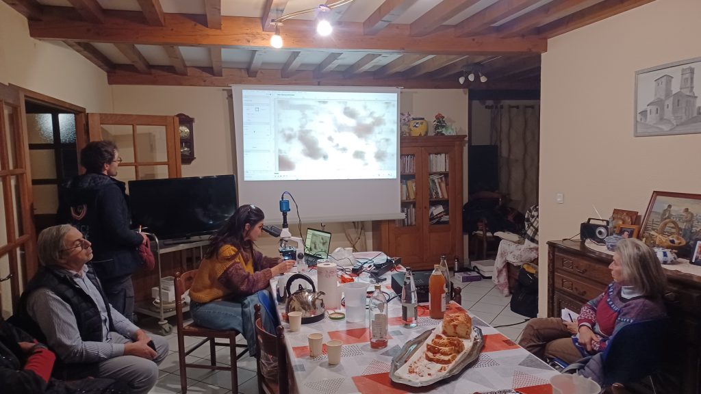 “De la ferme au microscope”, une première conférence sur la santé des sols